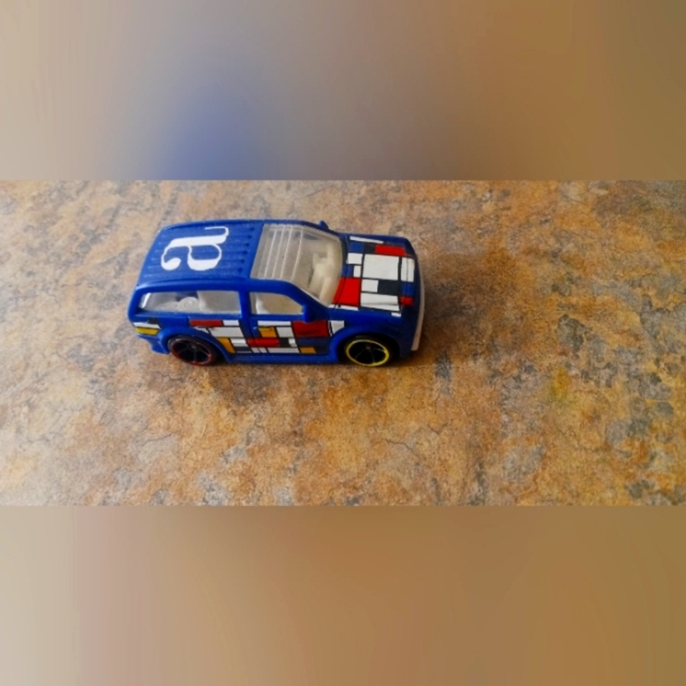 Amazon van mascot  Toy Car with Color Block Design
